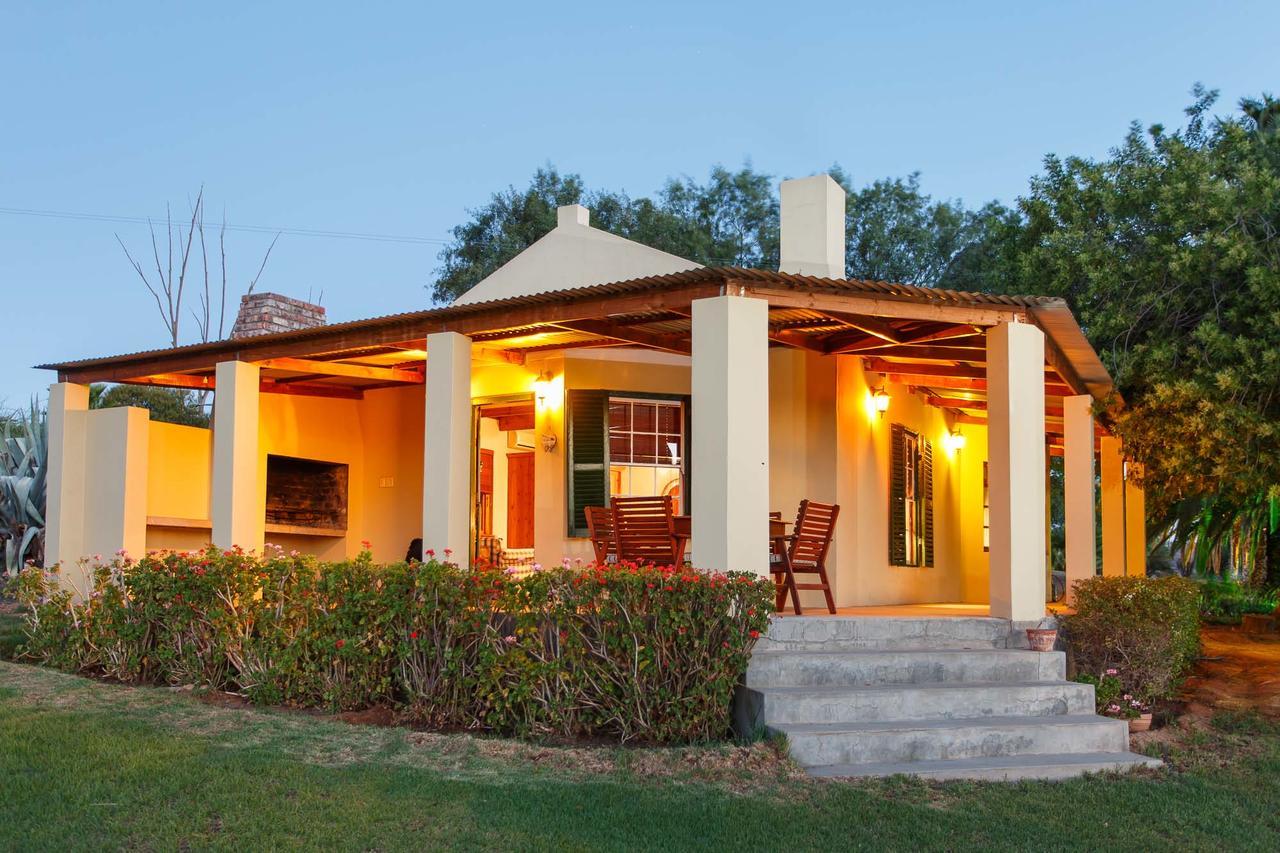 De Denne Country Guest House Oudtshoorn Εξωτερικό φωτογραφία
